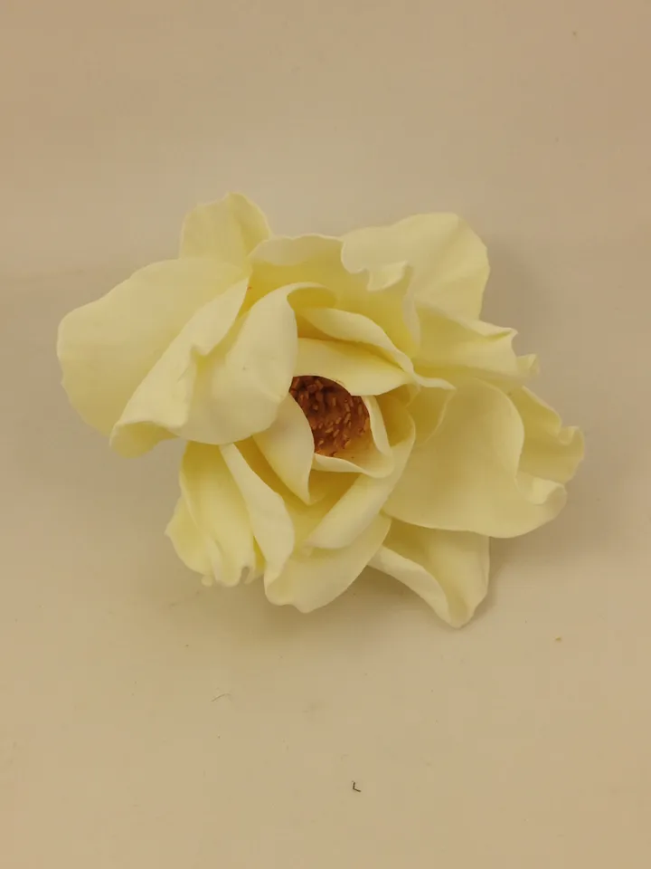 Handmade women's brooch on a pin flower/gift for her/women's accessories/mother Day gifts/grandma gift/flowers made foam