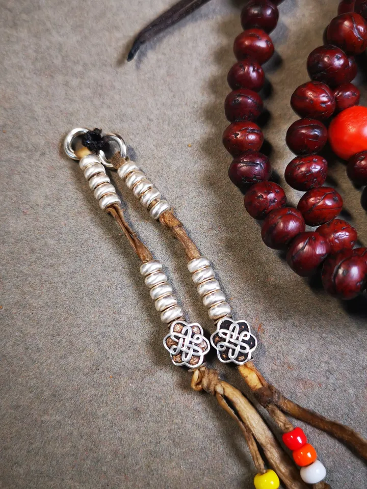 Gandhanra 5mm Silver Tibetan Buddhist Prayer Bead Counters for 6-15mm Mala,Lucky Knot Pendant