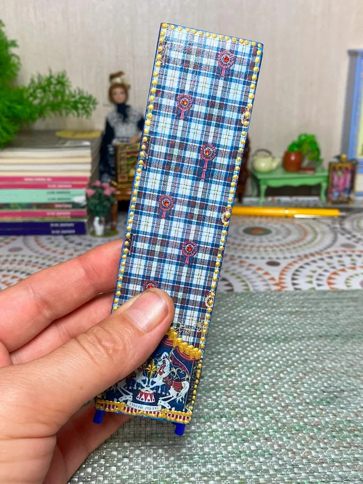 Screen for a dollhouse. 1:12. doll furniture, doll miniature, doll accessories.