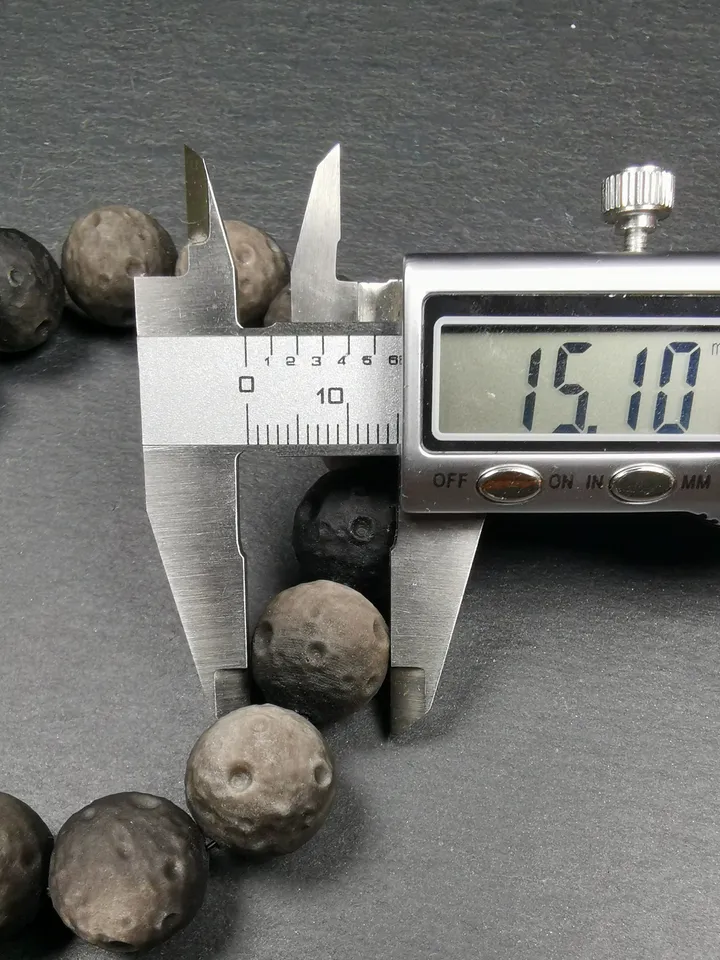 Gandhanra Old Tibetan Obsidian Wrist Mala, 0.6" Gradient Moon Ball Prayer Beads Bracelet,8 inches Circumference