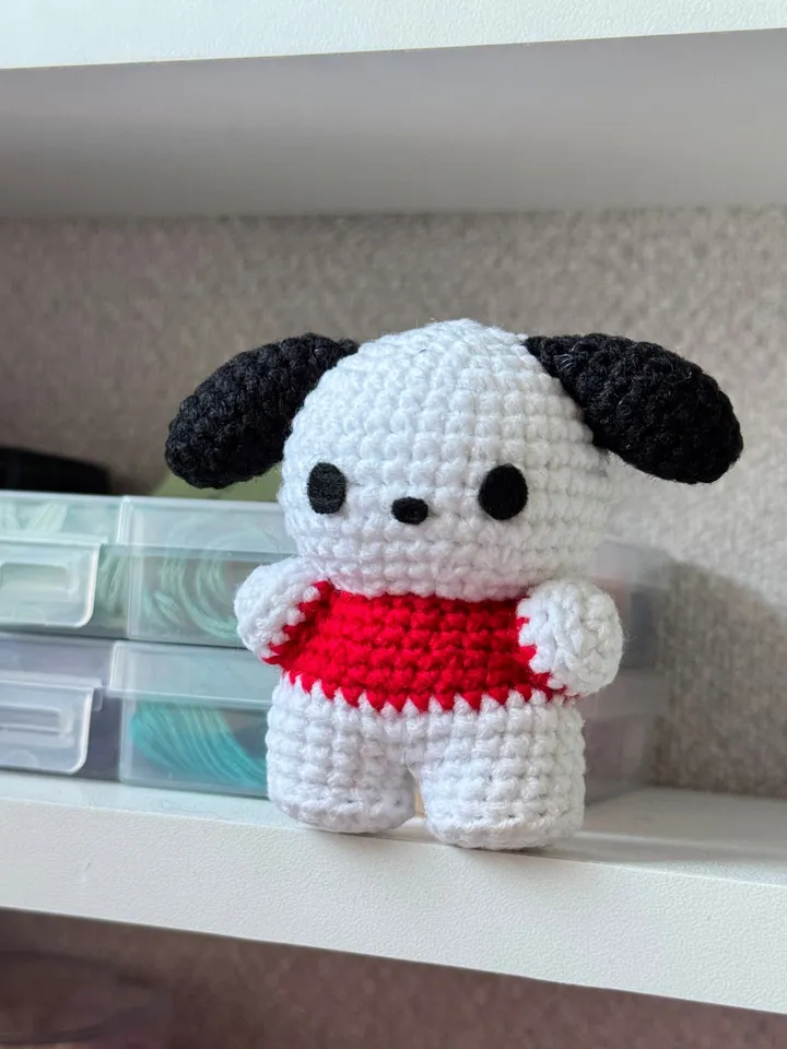 PATTERN pochacco crochet, amigurumi sanrio crochet pattern PDF US terms, crochet keychain sanrio, hello kitty crochet