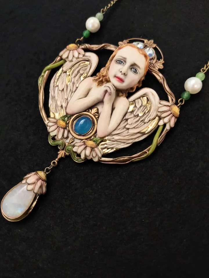 Necklace guardian Angel, Vintage Angel Pendant,Angel charm, Victorian Necklace