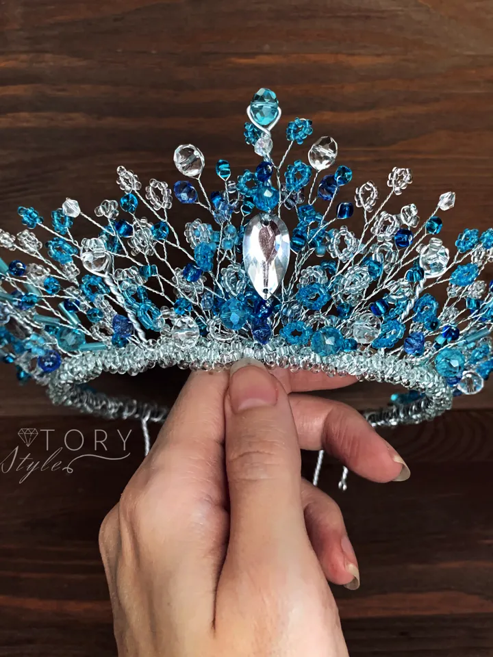 Light blue tiara,Blue princess headpiece,Light blue crown,Blue diadem,Clear blue crown,Bridal blue tiara,Prom Blue crown