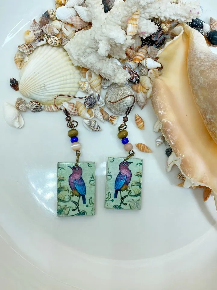 Vintage handmade earrings. Earrings with images of birds.