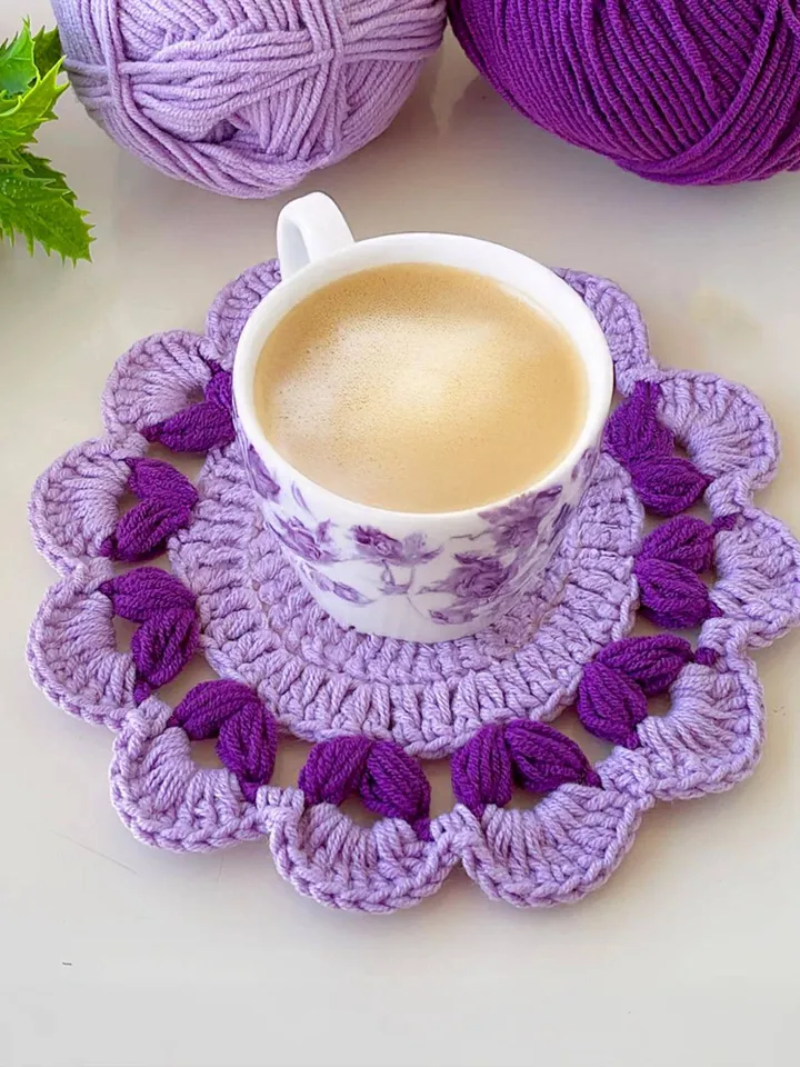 Elegant 3D Crochet Doily Pattern PDF, Vintage Floral Table Mat, Handmade Decorative Coaster, Textured Lace Placemat DIY, Instant Download
