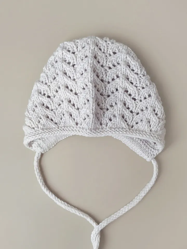 Knit baby bonnet newborn, baby girl hat, vintage style bonnet, baby shower gift