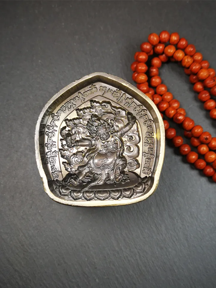 Gandhanra Tibetan Buddha Statue Tsa Tsa Mold, Vajrapani Tsha Tsha Mould For Making Clay Statue,2.95" × 2.6"