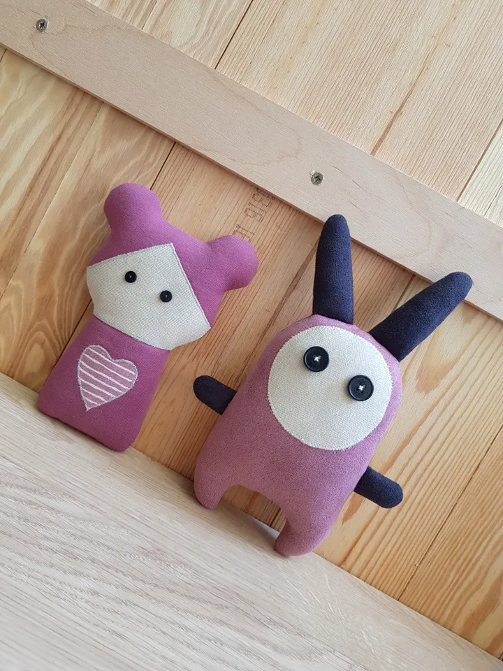 Pink Rabbit sewing pattern PDF, digital tutorial in English, stuffed animal diy