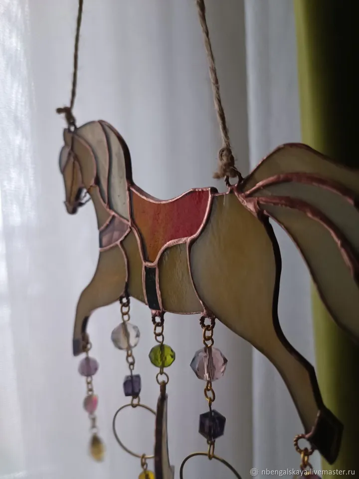 Horse. Sun Catcher, Stained Glass Sun Catcher Horse, Glass Horse Ornament, Tiffany Style Horse Pendant, Art Glass Light Catcher – Horse, Whimsical Glass Horse Hanging
