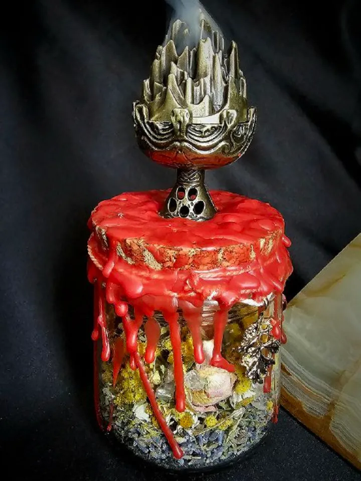 Witch jar My strength with incense