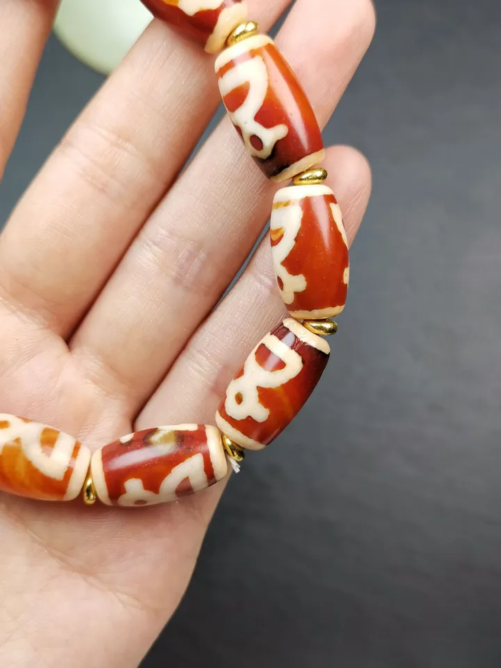 Gandhanra Tibetan Fire Agate Dzi Bead Bracelet, 18× 10mm Red Wealth God Dzi Wrist Mala, God of Wealth Amulet Bracelet
