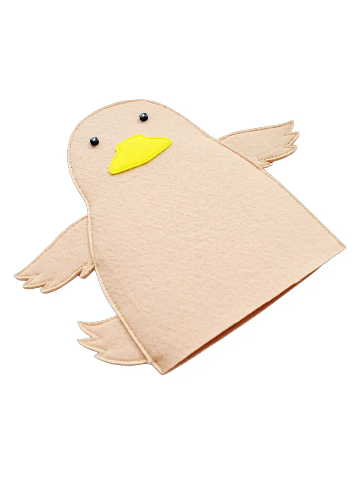 Pattern and tutorial to sew 5 little ducks from felt