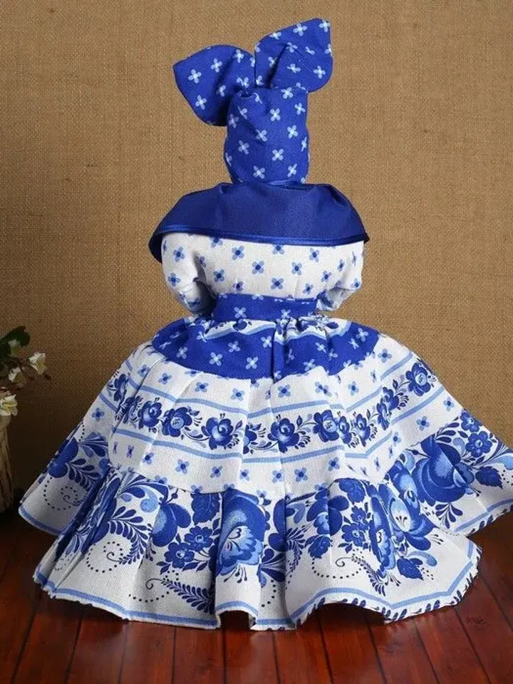 Tea cosy. Teapot cozy. Kitchen desk decor. Doll tea warmer.