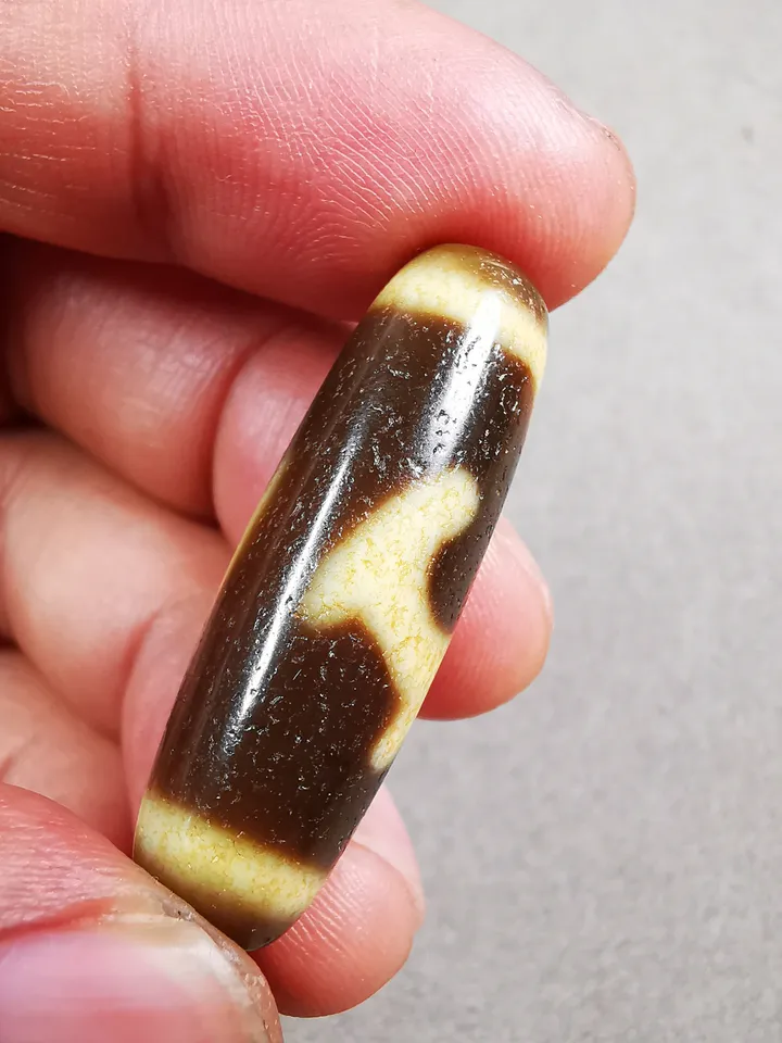 Gandhanra Tibetan Green Tara Dzi Bead,Tibetan Chung,Protective Amulet,Small Size 36*11 mm