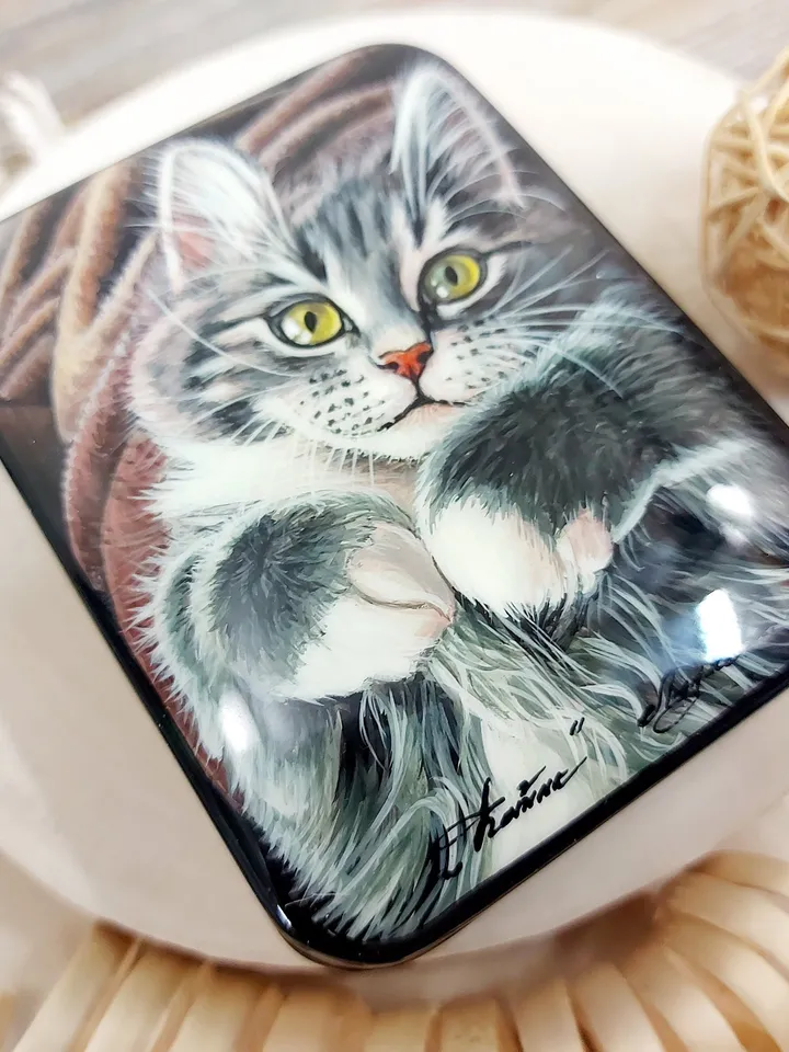 Nice Russian lacquer box "Gray Cat ", Hand painted miniature, jewelry box, Gift for cat lovers, Art gift Fedoskino