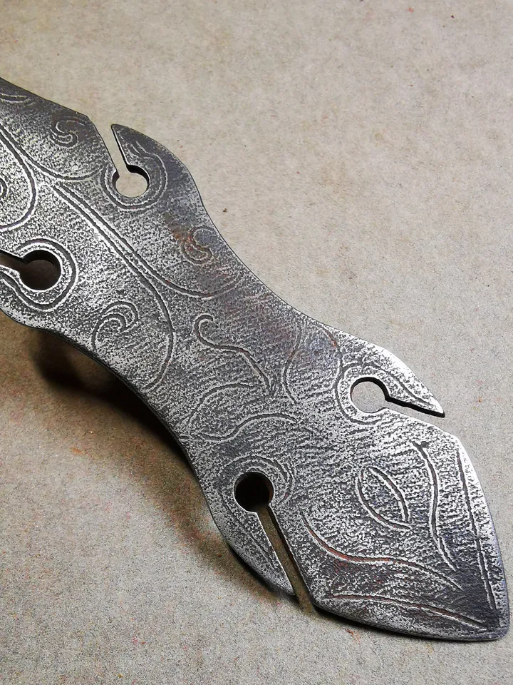 Gandhanra Tibetan Amulet Kila Dagger (Dorje Phurba),Dharma Ritual,Altar Tool,Made of Cold Iron inlaid with Copper