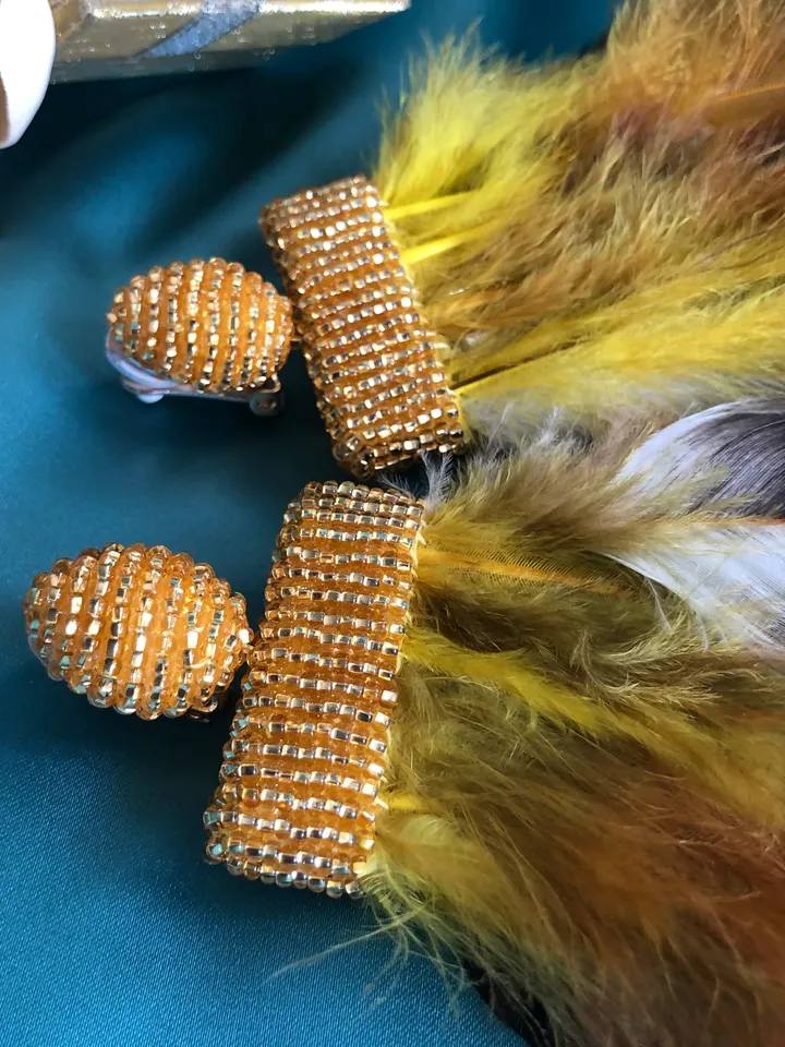 Feathers Beaded Earrings clip-on