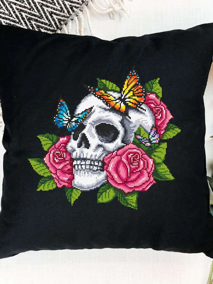 Human skull with flowers cross stitch pattern PDF download Gothic cross stitch chart, Day of the dead, Floral skull embroidery PDF #H59