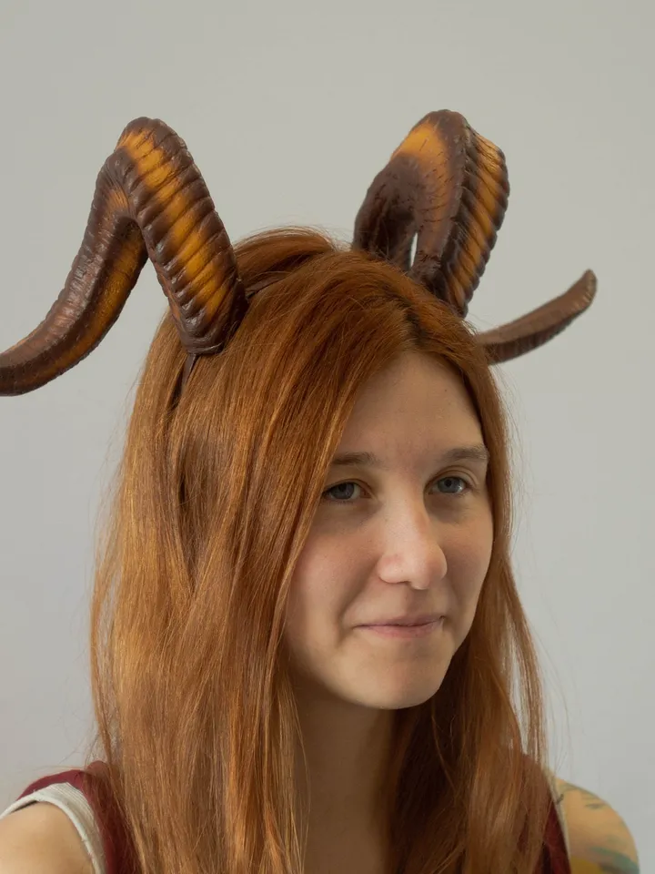 Demon Horns Headband, Twisted Ram Horns Headpiece for Halloween or Photoshoot, Realistic Fantasy Cosplay Horns