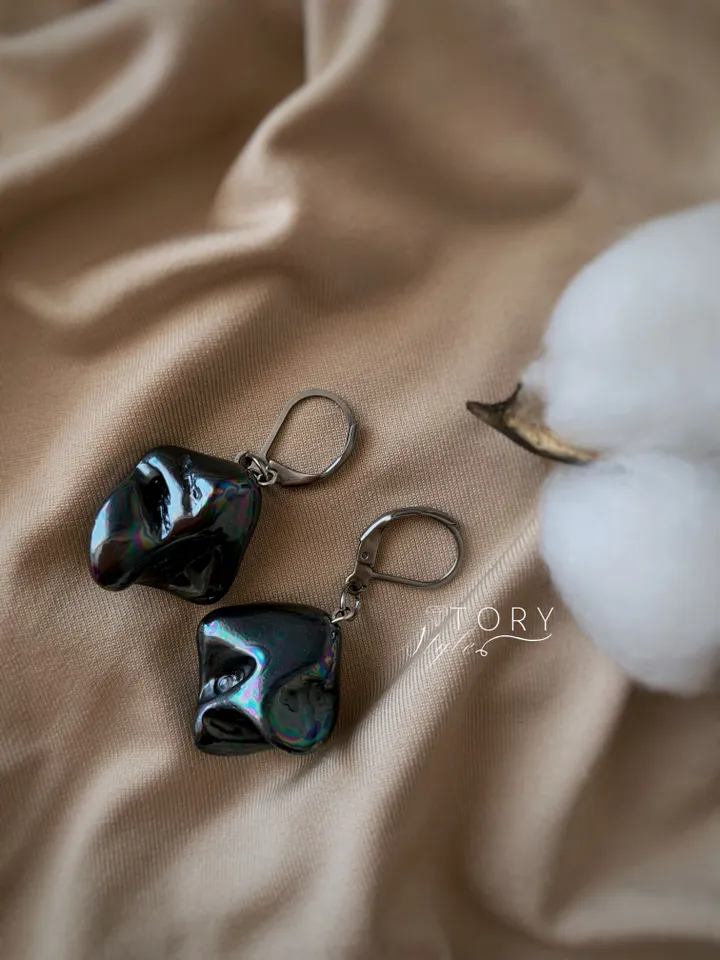 Pearl earrings, Baroque pearl earrings, Small earrings, Black pearl earrings, Earrings for the bride, Wedding earrings