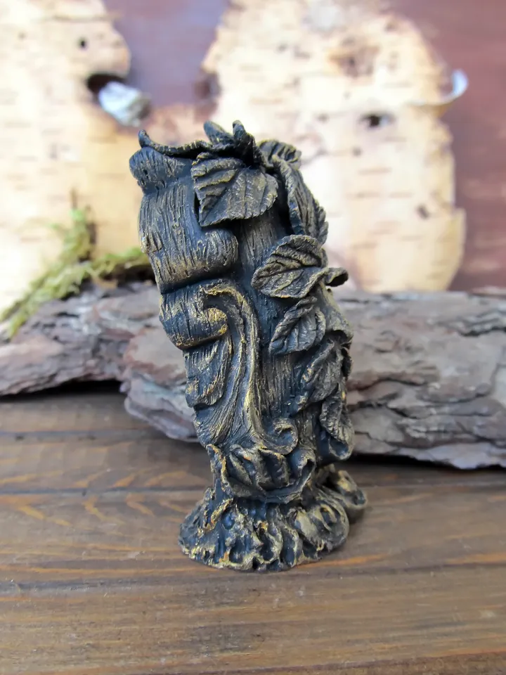 Green Man Face Wicca home decor Corbel Face Fairy tale decor Pagan figurine Druid small statue Greenman Celtic Forest god Witch altar doll