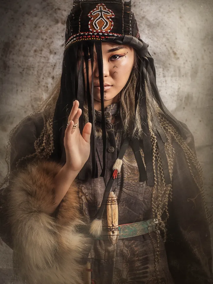 Shaman's headdress «AVOON»
