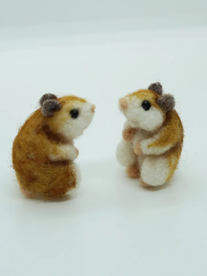 Tiny needle felted hamster, miniature animal, syrian hamster made to order