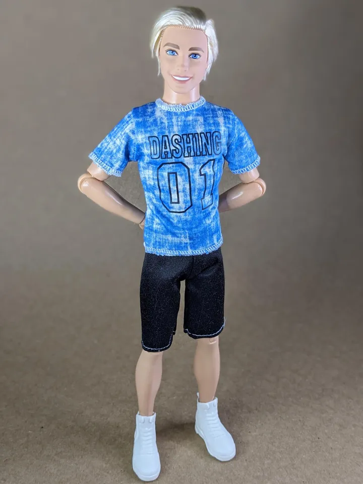 Blue printed T-shirt for 12-inch fashion male dolls