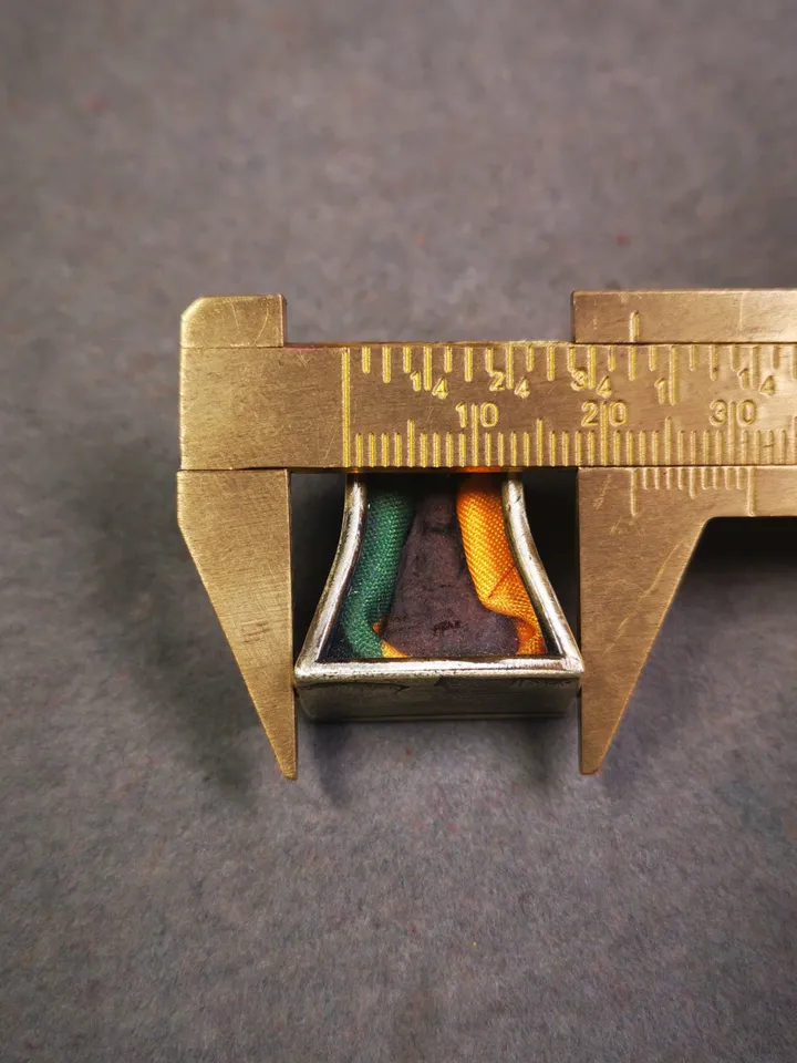 Gandhanra Antique Handmade Gau Ghau Shrine, Je Tsongkhapa,Losang Drakpa,Je Rinpoche,Mini Tibetan Buddhist Altar Amulet Pendant