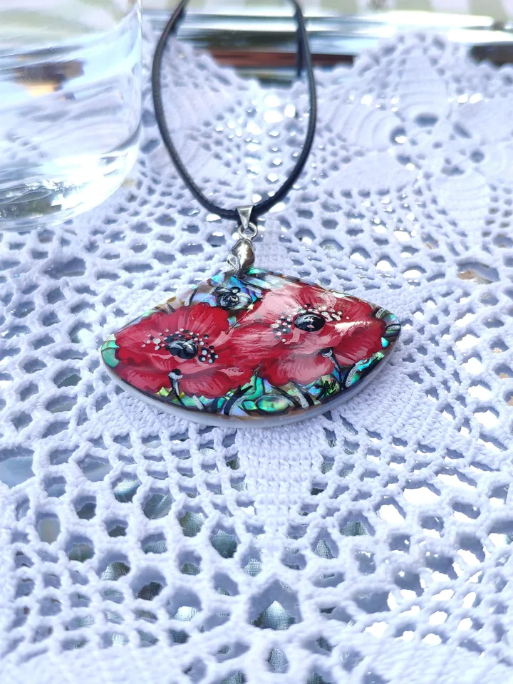 Pearl pendant necklace: Red poppies on Elegant abalone shell necklace. Aesthetic Mother of pearl pendant. Stylish graceful gift for her