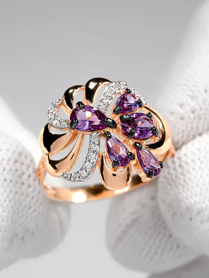 Ring Silver gold plated 925 assay value with alexandrite