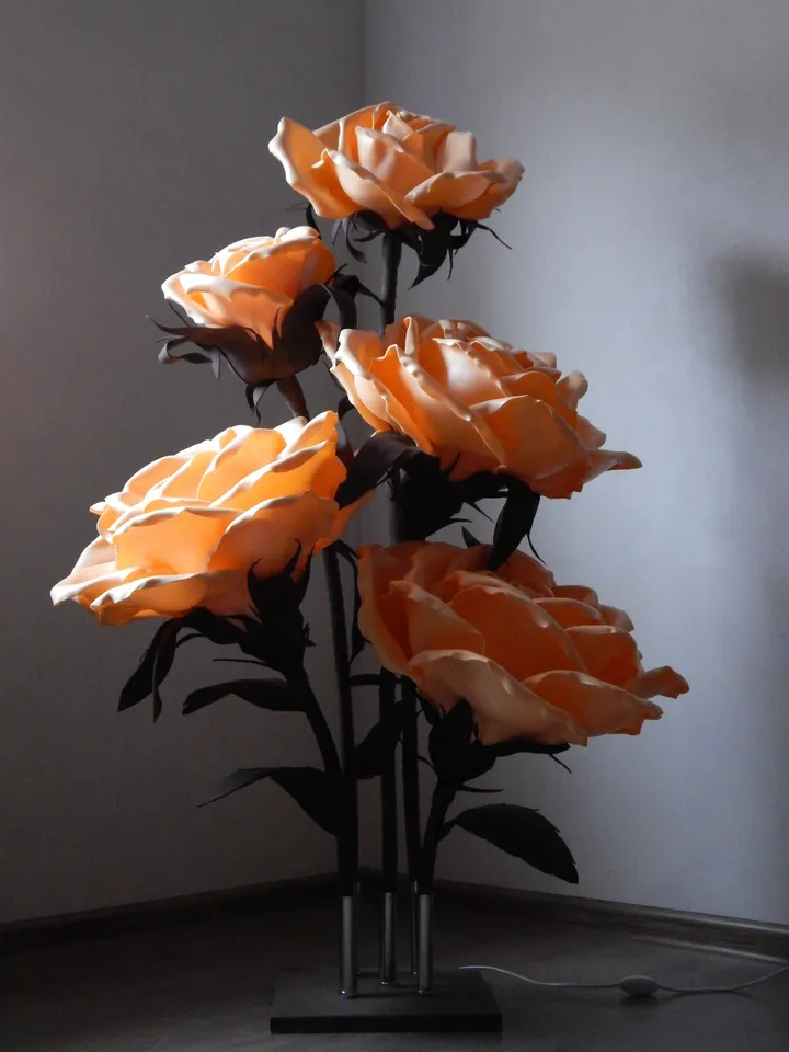 floor lamp, floor lamp roses, large flowers, flowers roses, luminous , lumino rosesus flowers, floor lamp for the bedroom. floor lamp