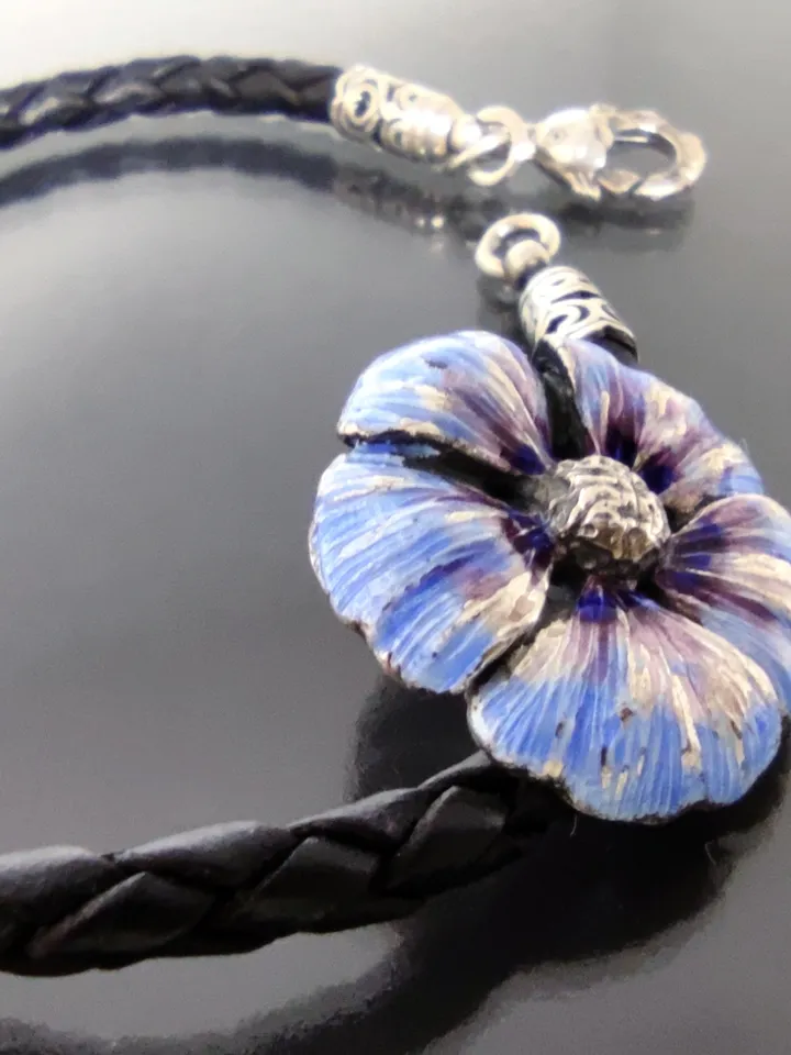 Flower bracelet with charm hot enamel