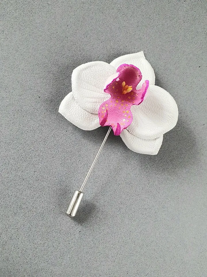 White orchid men's lapel pin Leather boutonniere for him 3rd anniversary gift, art.51