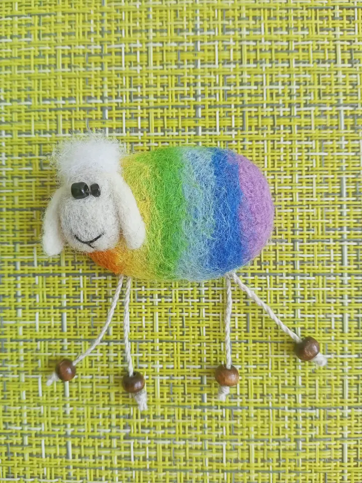 Handmade needle felting OWL brooch/Totem animal brooch/Woodland animal brooch/Cute little BEAR brooch/Children brooch