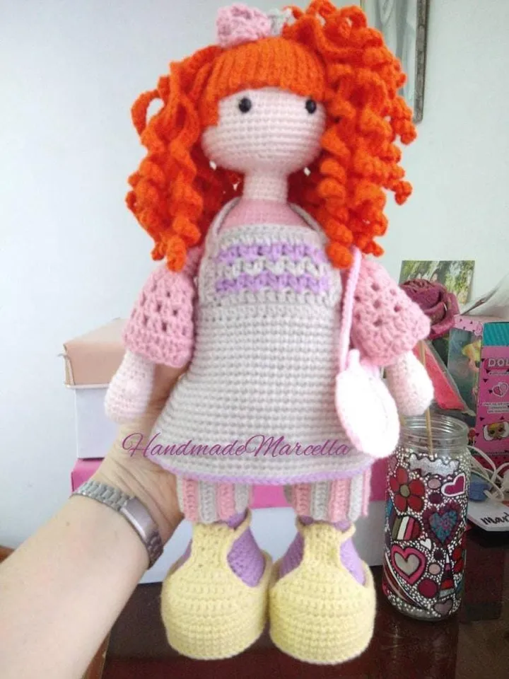 Elisa Doll β 33 cm Articulated Amigurumi with Mini Smiling Doll β Handmade Cotton Gift β Collectible Crochet Doll β Ready to Ship