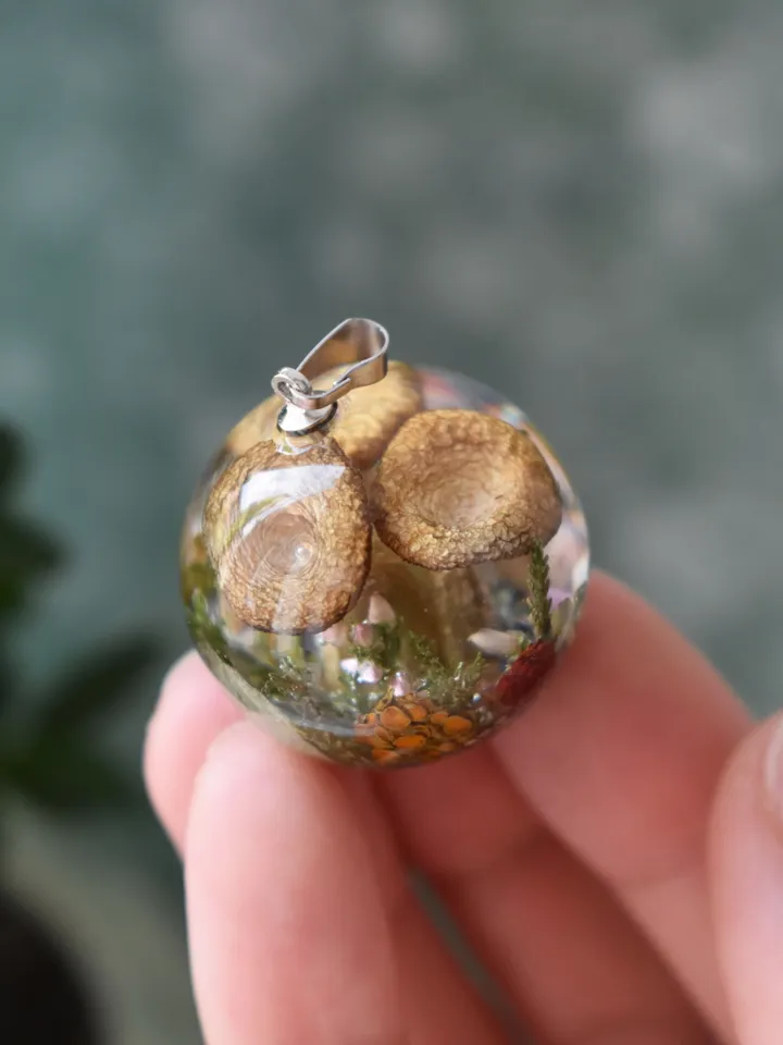 Pendant with mushrooms in resin. Forest Pendant. Necklace with a forest composition. Moss, forget-me-not, strawberries and snail in resin.