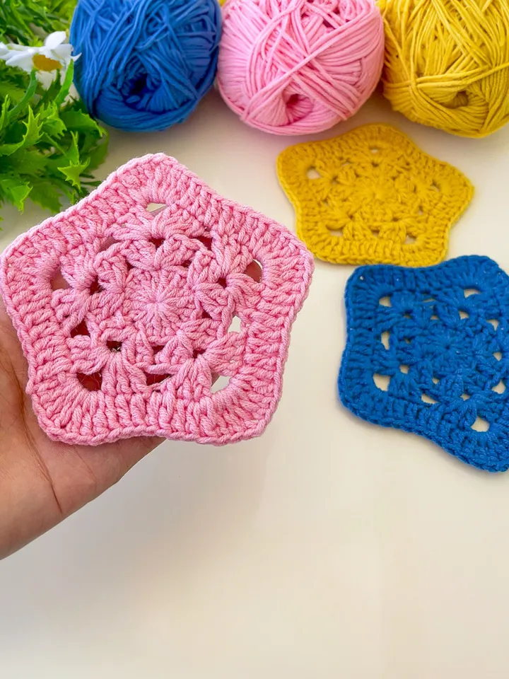 Simple Star Pattern Crochet PDF - Xmas Decor, Star, and Tree Designs - Quick and Easy PDF Tutorial for Beginners