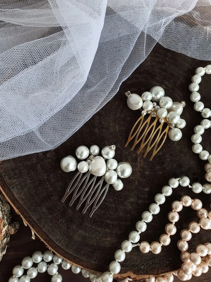Pearl hair comb, small hair combs, pearls small hair combs, pearls hair pins, Casual hair comb, casual headpiece, wedding hair comb, Haircomb for bride, bridal hair comb, hairstyle jewelry for bride, wedding haircomb, pearls comb