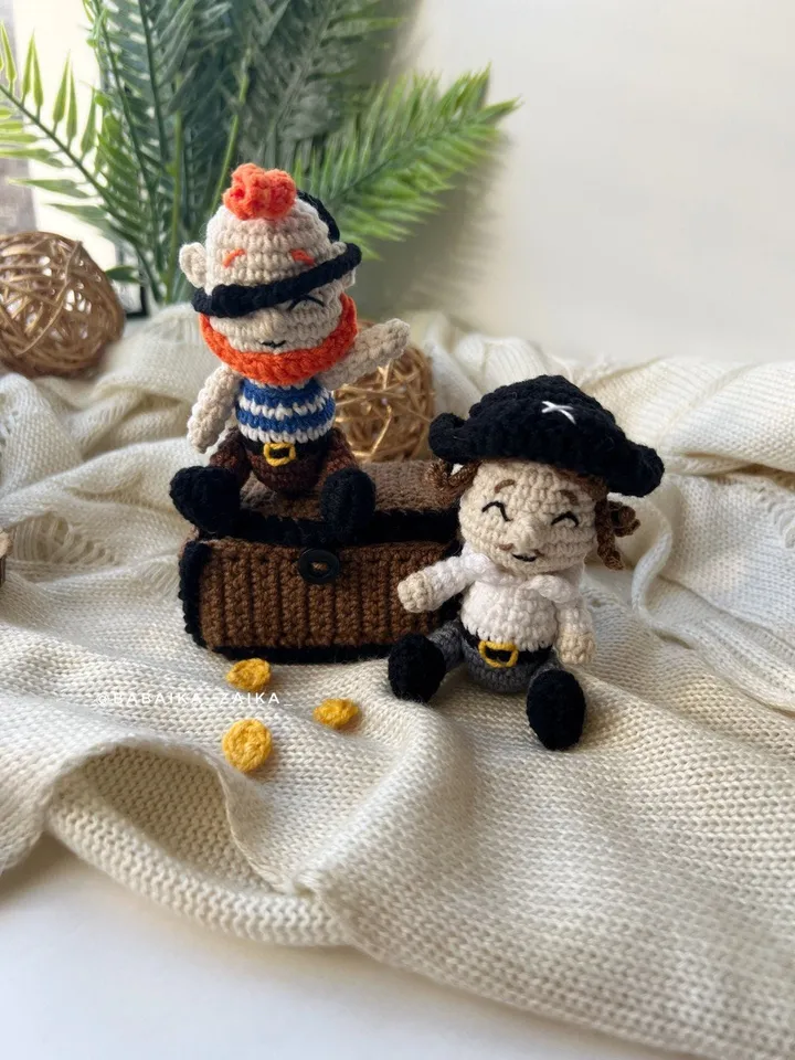 PDF Set 3 in 1 Funny Pirates and treasure chest, Crochet Pattern Pirates,  Small Toy Pattern, Amigurumi Doll Pattern Amigurumi chest pattern
