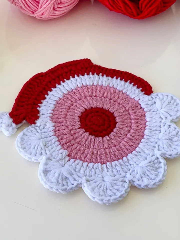 Crochet Santa Claus Coasters PDF Pattern, Adorable Christmas Decor for Home and Coffee Lovers, Perfect Housewarming Gift for a Cozy Holiday
