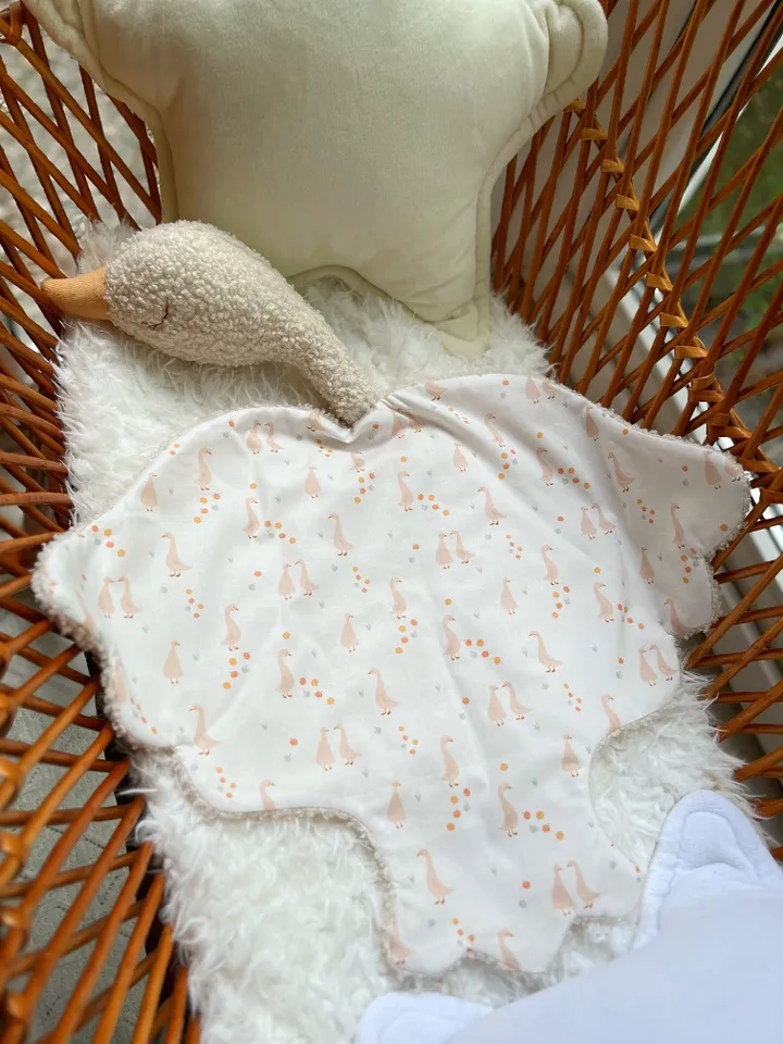 Goose toy, plush toy, comforter baby, toy for baby, baby shower gift, newborn gift