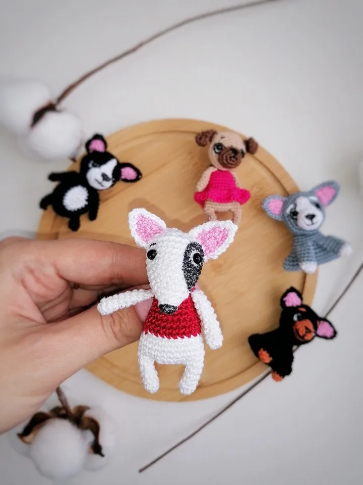 PDF Crochet Dogs Brooches SET Pattern: Bull Terrier , Pug, Siberian Husky, Pinscher, Bulldog, Amigurumi dog, Crochet Animal Pattern