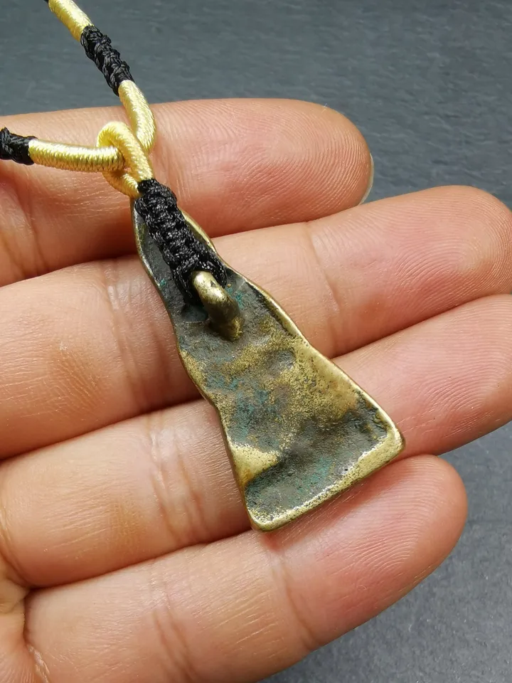 Gandhanra Antique Tibetan Buddhist Protective Amulet,Amitayus Statue Pendant