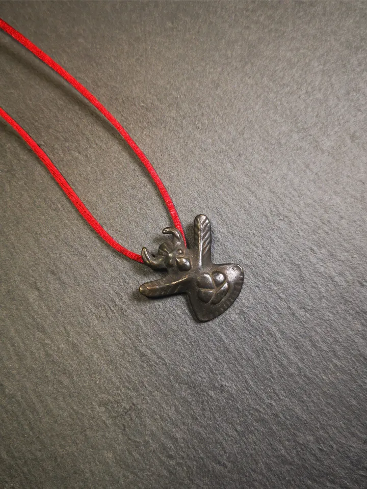 Gandhanra Antique Tibetan Buddhist Amulet Pendant,Garuda,Garula,Suparna,Golden-winged Bird,Made of Thokcha, 0.79"