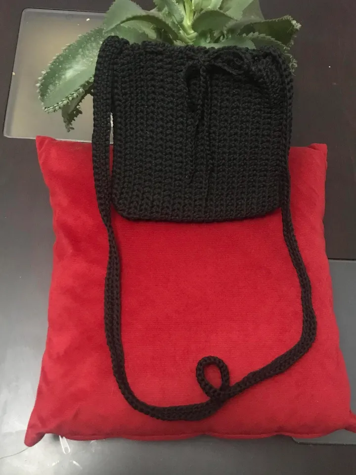 Handcrafts bags