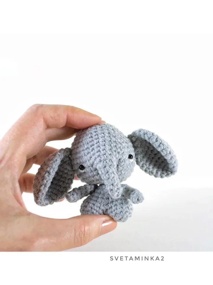 Crochet Elephant Pattern Amigurumi Toy. Digital Download. PDF.