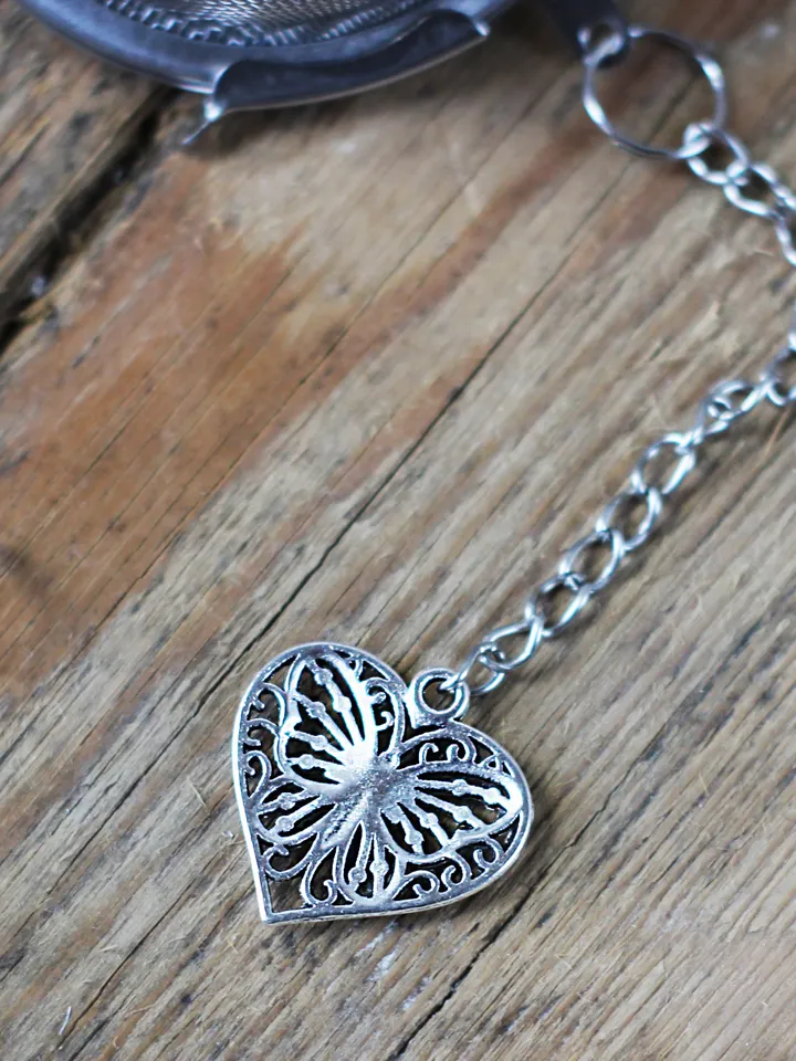 Heart charm tea ball infuser for herbal tea, Valentines day Tea infuser, Tea Strainer butterfly pendant, loose leaf tea