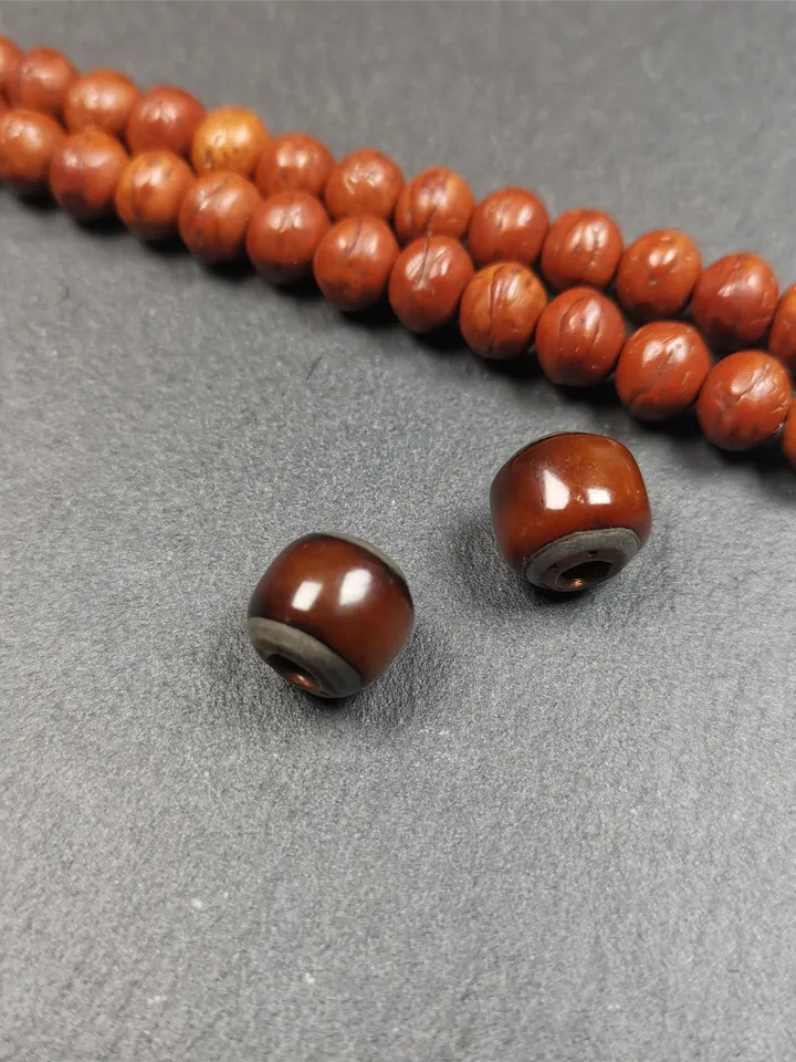 Gandhanra Handmade Pair of Yak Bone Beads,Marker Beads for Mala Necklace,Prayer Beads Accessories,0.47&quot; × 0.4&quot;