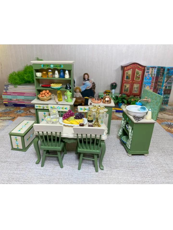 Kitchen furniture for a dollhouse. 1:12. Furniture for dolls. Dollhouse miniature.